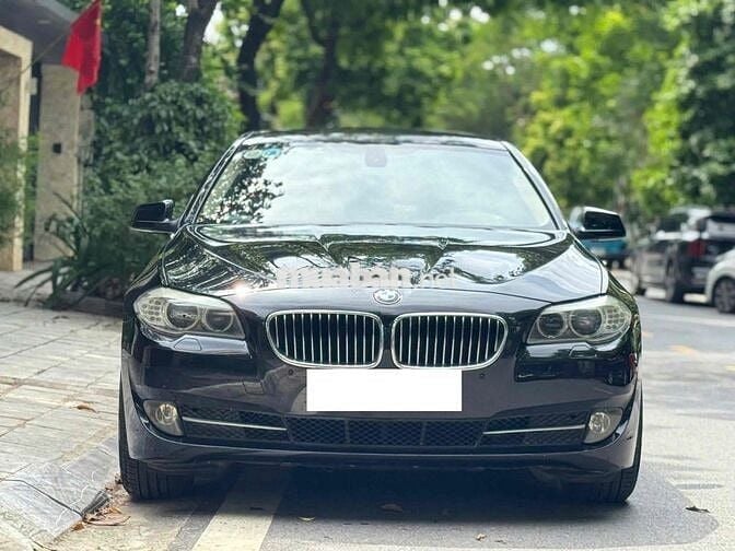BMW 523i sx 2011 màu đen xe đẹp giá yêu