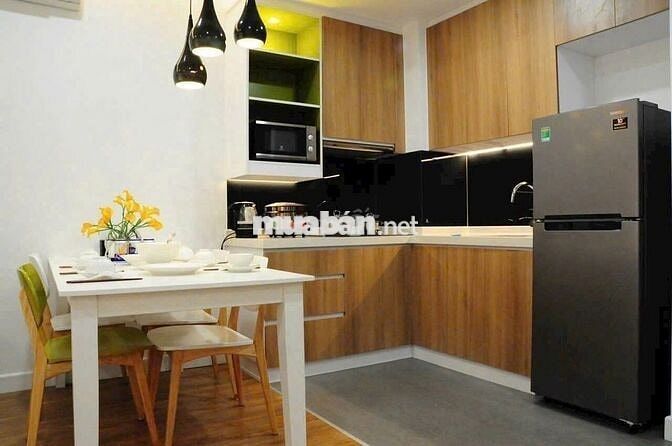 Chung cư Resgreen, Thoại Ngọc Hầu, TP: 2p ngủ, nội thất, 70m2, 11tr5