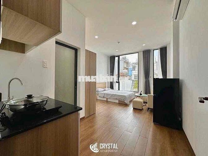 CHDV full nội thất studio ban công, cửa sổ cực thoáng ngay Etown TB
