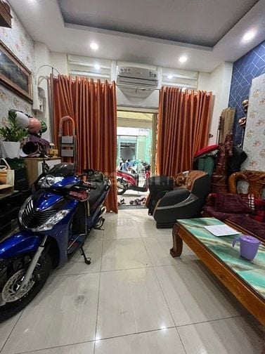Bán Căn Hộ Tầng trệt Chung Cư 234 Hẻm 330Phan Văn Trị P11 BT 3,8x11,2m