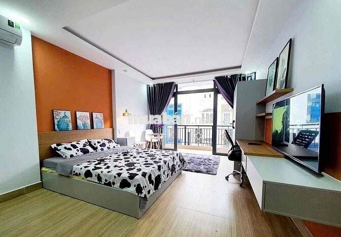 🏡 Cho thuê phòng 40m2 ngay Lê Trực, gần Hàng Xanh, giáp Quận 1, an nin