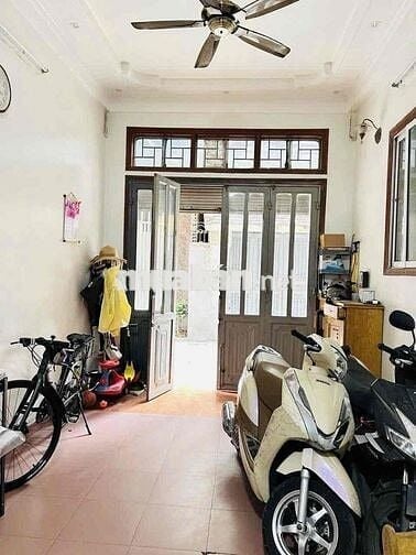 Cho Thuê Nhà Nguyên Căn  Phố Kim Giang - 35m 5 Tầng Full đồ giá 10tr