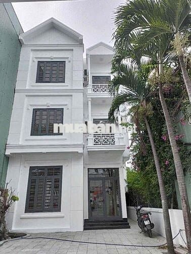Biệt Thự Sân Vườn 6PN Đường Ngô Quyền
