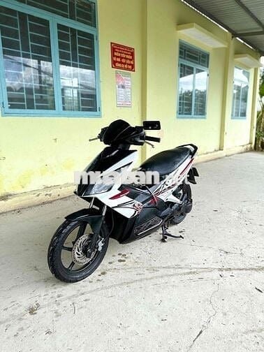 -Em Bán Honda Air Blade 110 Máy Zin Êm Ấm