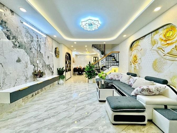 Chị Thảo cần bán nhà 63.8m2 ngay Út Tịch, TB. Giá: 4.1 Tỷ. SHR, hẻm 5m