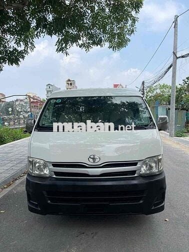 Toyota Hiace 2011 - 20000 km