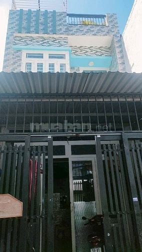 Nhà 3 lầu DT khủng 4,2x24m hẻm xe hơi Phạm Văn Chiêu, P9, Q.Gò Vấp.