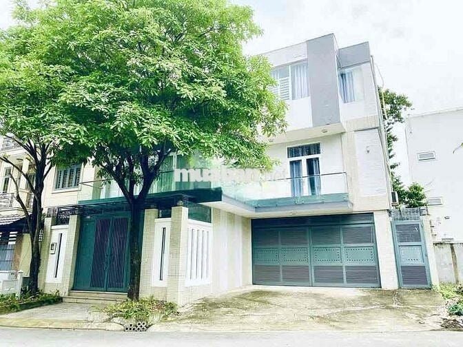 Cho thuê nhà 95/8A đường Nguyễn Văn Trỗi, Phường 2, Quận Phú Nhuận