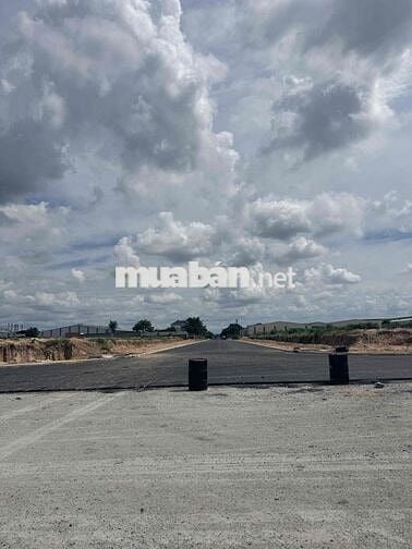 GIỚI THIỆU/. LÔ ĐẤT THUỘC KCN NAM TÂN UYÊN 2