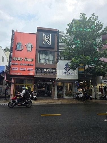 Siêu phẩm bán nhà mặt tiền Cao Thắng Q10 - DT 4x20m nở hậu giá 27 tỷ