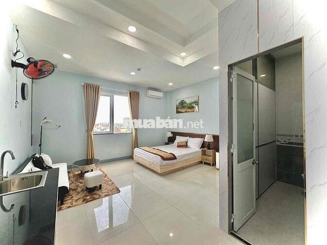 CĂN HỘ TRỐNG PHÒNG CỬA SỔ THOÁNG 🏡