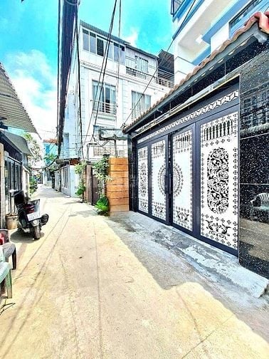 Bán nhà mặt tiền hẻm Huỳnh Tấn Phát Nhà Bè – sát Quận 7- 5 tỷ 6