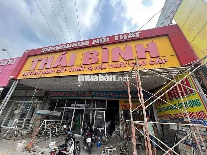 CHO THUÊ MẶT TIỀN PHÙNG HƯNG 10 X 90 THÔNG SUỐT