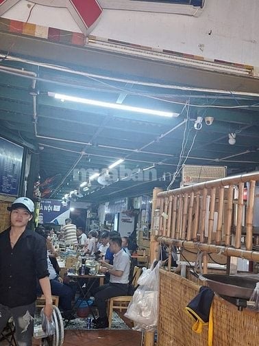 Quán Lòng Hà Nội. Bún cá Hà Nội Tuyển nữ Tạp vụ và phục vụ bàn