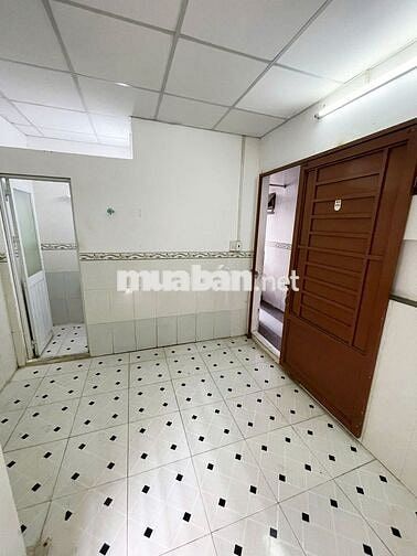 Phòng trọ Tân Phú - có máy lạnh, wc riêng- Giá 2Tr500