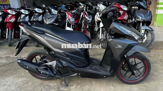 Honda Vario 150 vàng cát 2017 ( hỗ trợ góp )