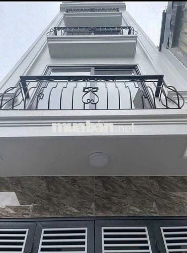 Bán Nhà Cầu Noi Bắc Từ Liêm Phân Lô Cạnh UBP Cổ Nhuế 35m 5Tầng. 6.5Tỷ