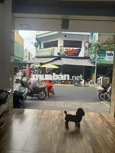 Chính chủ cho thuê nguyên căn mặt tiền 5 lầu quận Tân Bình giá 30tr