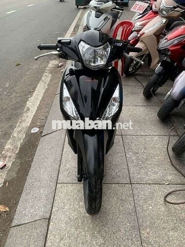 Honda vision 2018 mới 90% Bstp chính chủ