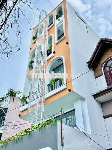Lên Cho Ace căn hộ CHDV 5Tần Dòng tiền 900tr/1 năm đường Phan Huy ích