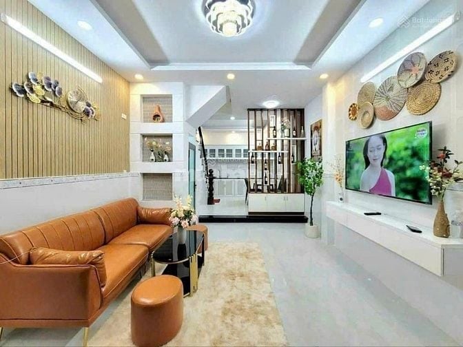 Định cư bán gấp nhà đẹp Xô Viết Nghệ Tĩnh, Bình Thạnh giá 2 tỷ 750 TL