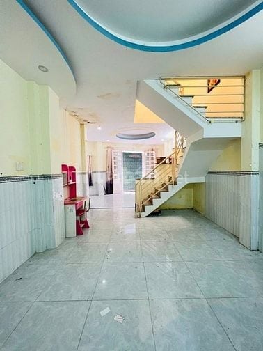 Bán Nhanh Căn Nhà Sầm Sơn, Tân Bình/ 54,6m2/ 4 Tỷ 190Tr/ SHR/ Hẻm OTO 