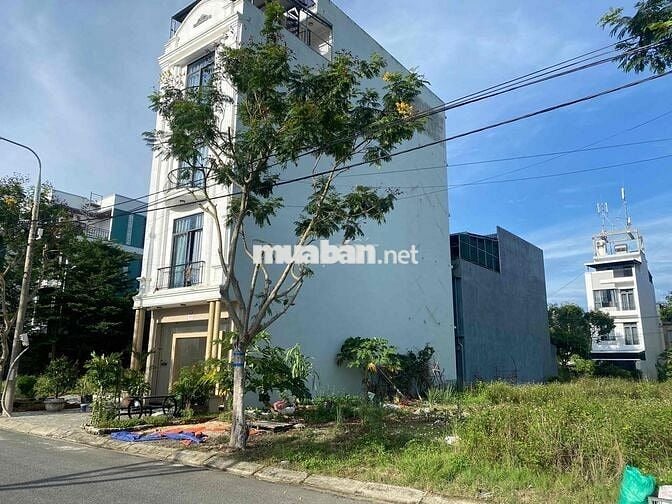 Đất biển Ngũ Hành Sơn gần bãi tắm Non Nước