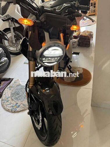 HONDA CB300 2021 MỚI 99% BSTP CHÍNH CHỦ