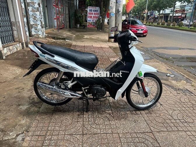 cần bán wave 2024 odo 7k như mới