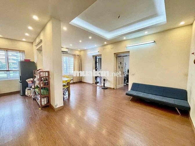 Bán chung cư Xuân La, Tây Hồ. Dt 68m2, giá 4.39 tỷ