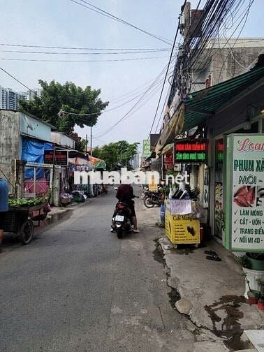 Phòng trọ 18 m2 đường Lái Thiêu 17 gần Vsip 1