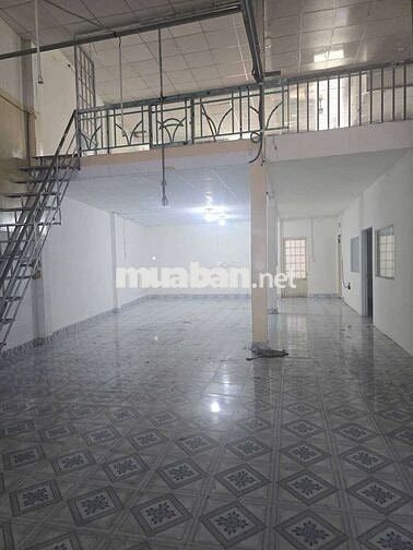 🏠 Kho Mặt Tiền Tân Xuân 1,cách Lê Thị Hà 100m,Hóc Môn, DTSD 300m2 🏠