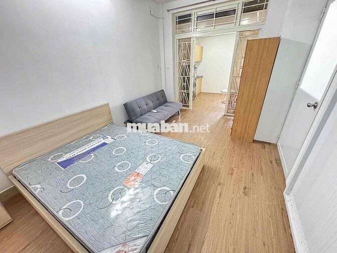 CHO THUÊ CHDV 8PN8WC GIÁ 28tr. FULL NỘI THẤT .NGAY ĐƯỜNG BÙI ĐÌNH TUÝ