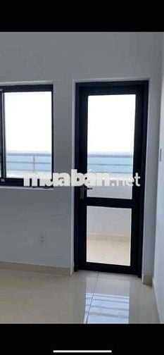 Bán căn hộ hơn 87,6 m2 tầng 14 Hồ Qúy Ly
