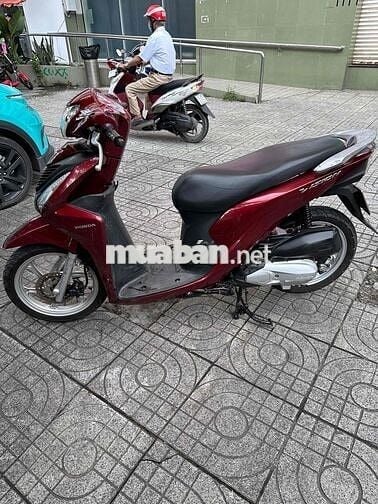 cần bán xe 2018 biển số thành phố xe chính chủ