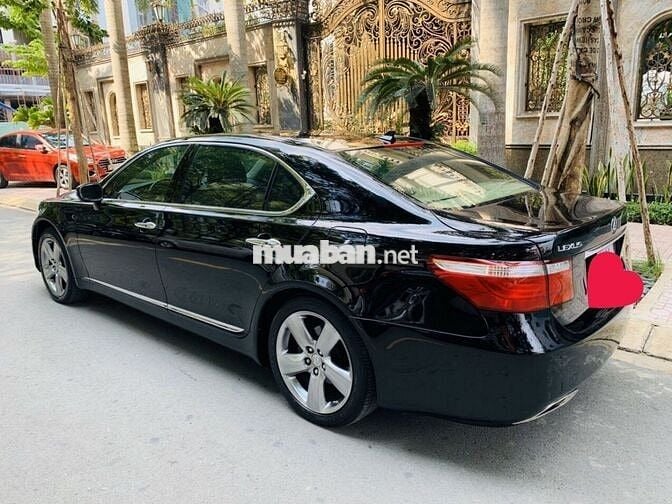 LEXUS  LS460L Bản 4 ghế có massage