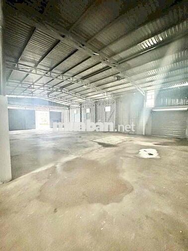 Kho Rẻ (Có 3Pha) 10x30m. Hẻm Tải 5Tấn. Quốc Lộ 1A. Gần Ao Đôi