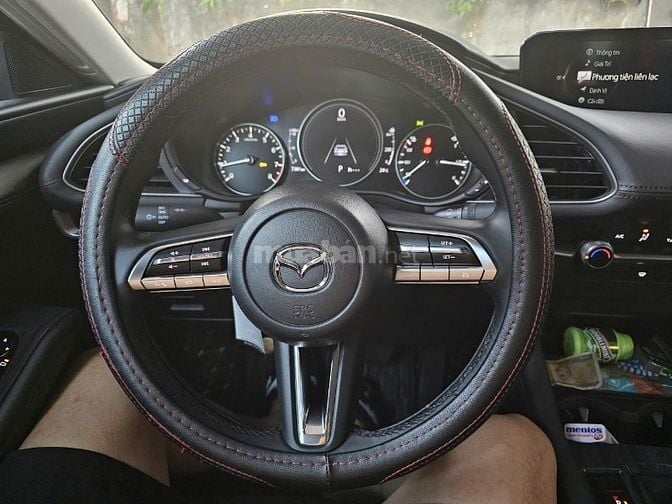 Mazda 3 phiên bản 1.5L Deluxe, sản xuất năm 2022, màu xanh dương thanh