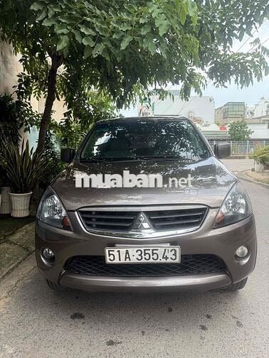 Mitsubishi Zinger 2012 8 chổ