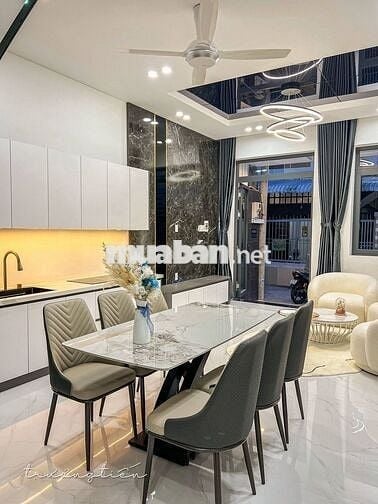NHÀ MỚI ĐẸP CÒN KIÊN CỐ GIÁ RẺ 1TY450/120M2 NỘI THẤT ĐẦY ĐỦ SHR