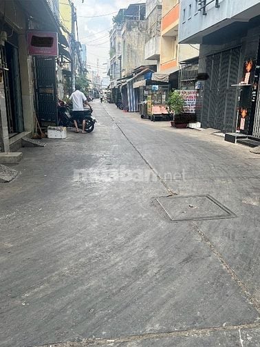 840m2(12.6x68m) full thổ phân lô được Chiến Lược, BTĐ A, Bình Tân