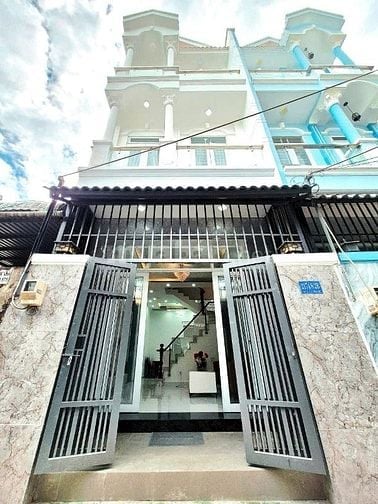Nhà sổ hồng riêng 2 lầu, gần Phú Mỹ Hưng quận 7