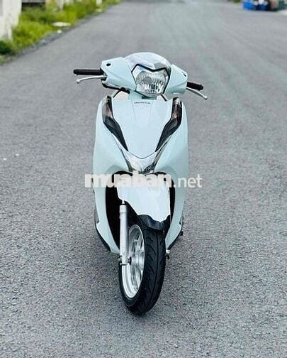 honda Lead màu trắng đen khoá smkey bstp 9 chủ
