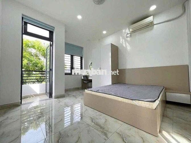Cho Thue CHDV FULL NỘI THẤT GẦN ĐH NGUYỄN TẤT THÀNH