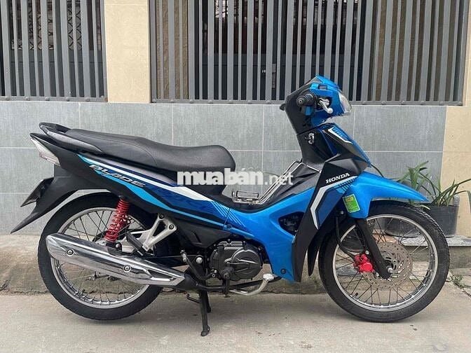 Blade đời 2020 ốc tán leng keng máy zin êm 12tr