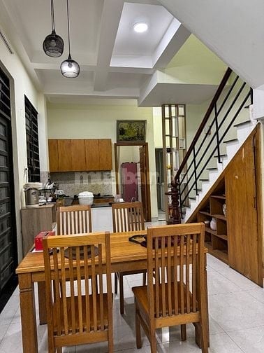 Cho thuê nhà nguyên căn, đầy đủ tiện nghi sách vali vào ở!