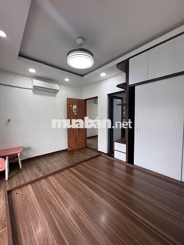 Bán chung cư HTT Tower 197 Trần Phú, Hà Đông, 132m2, 3 pn, 2 vs