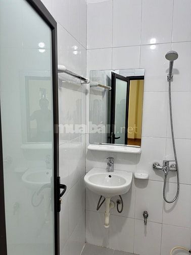 Cho thuê 4 căn hộ DT 35 m vuông riêng biệt 