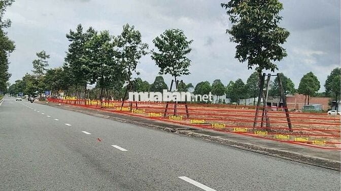 mặt tiền Vành đai 4,TP.HCM DT 150m2, sổ sẵn, NHhổ trợ vay 1ty800tr