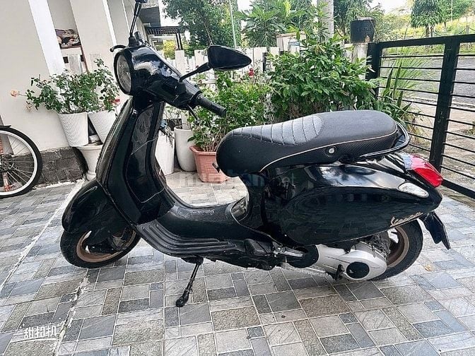 Cần bán Vespa Primavera 125cc 2014 